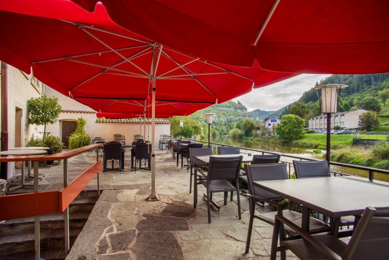 Hotel Demi-Lune Saint-Ursanne Ngoại thất bức ảnh
